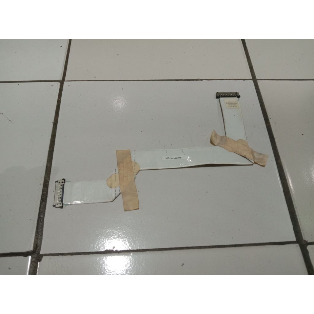 kabel fleksibel tv LG 42LK455C