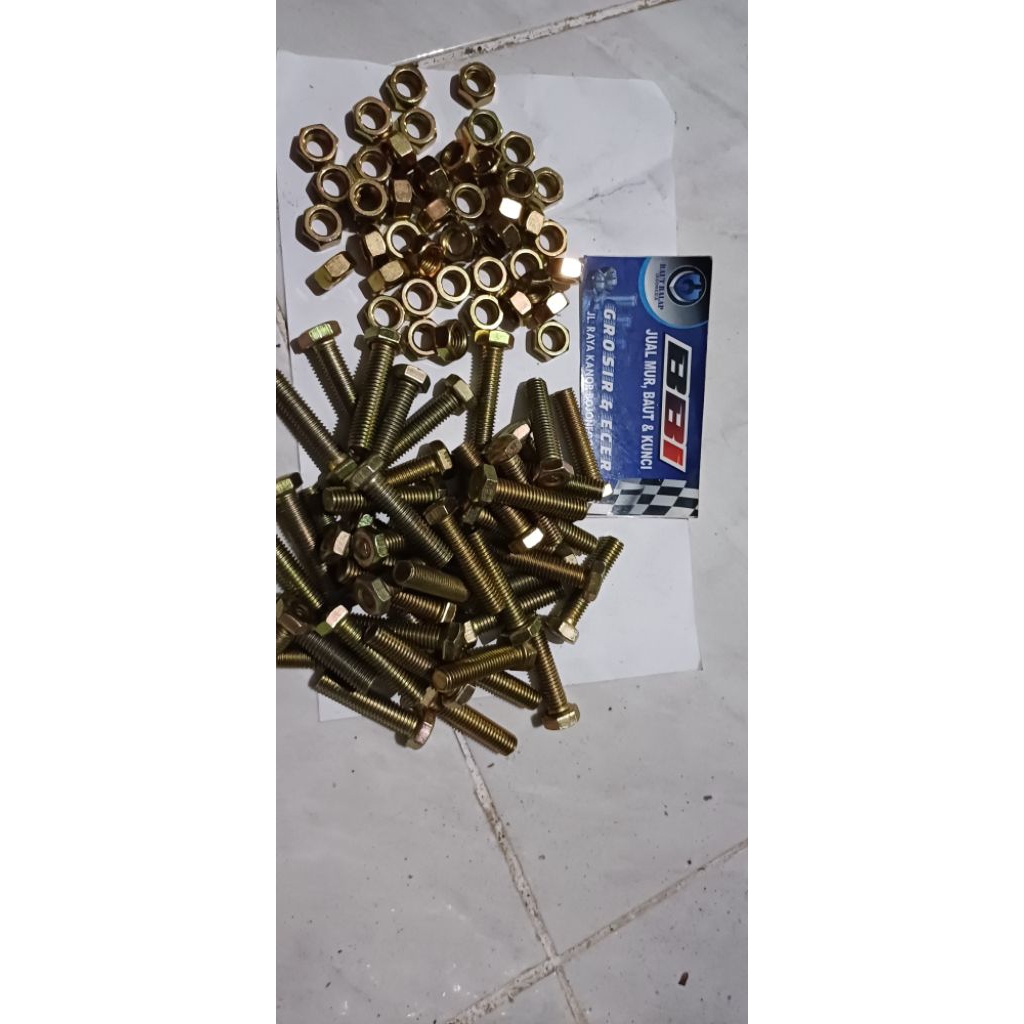 baut mur 8x35/baut 12 panjang 3,5cm isi 50pcs