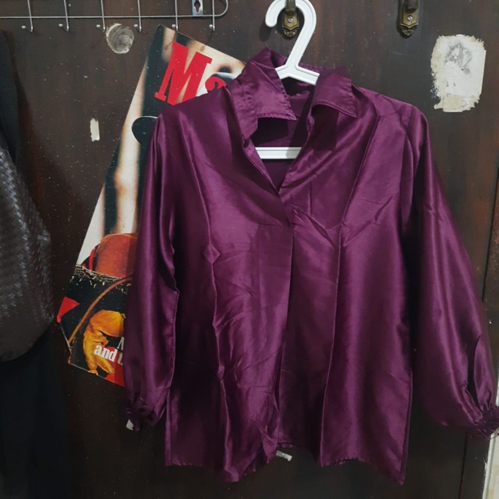 kemeja satin ungu tua (preloved)