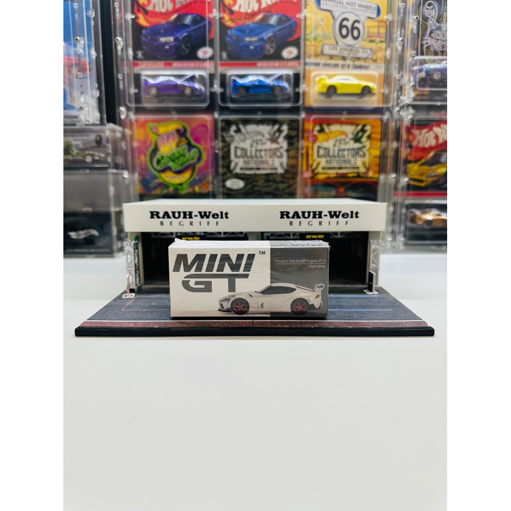 Mini GT No 424 Pandem Toyota GR Supra V1.0 Pearl White