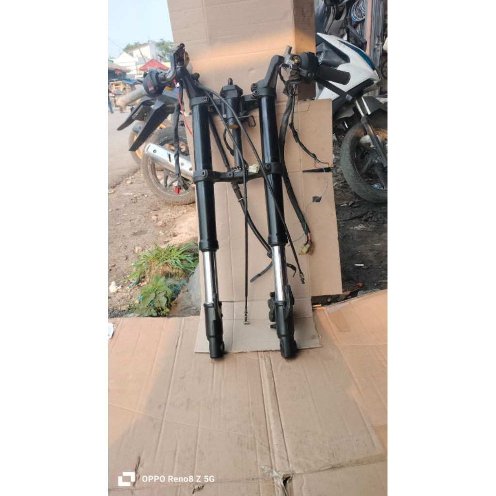 up sdie Down USD Shockbreaker Shock depan/XABRE R15 V3 spaket ORI Yamaha XABRE