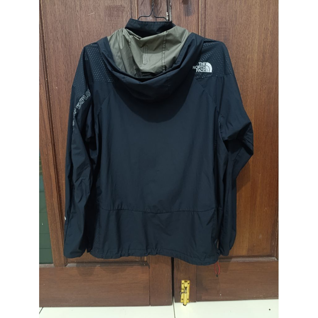 Jaket TNF Windstopper Summit Series