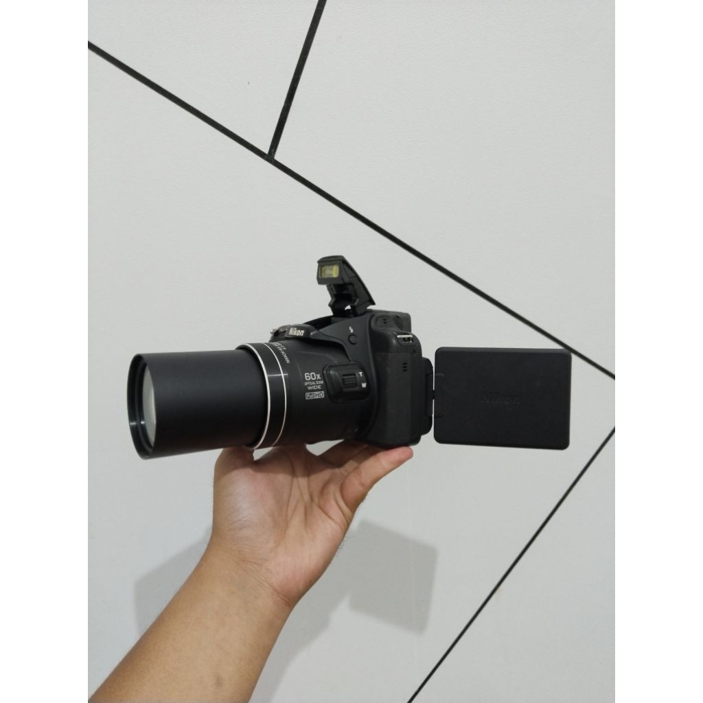 KAMERA NIKON COOLPIX P600 WIFI MULUS SIAP PAKAI