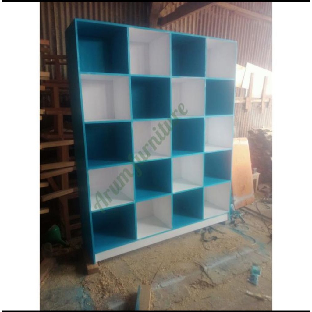 rak laundry bahan kayu finishing full Duco