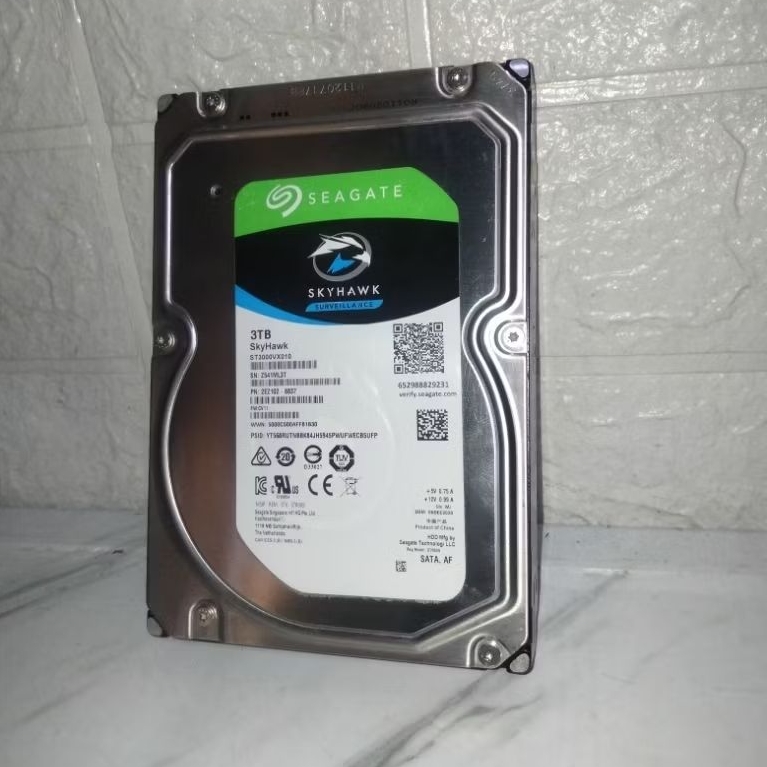 HARDISK SEAGETE SKYHAWK SATA 3 TB PC OR CCTV