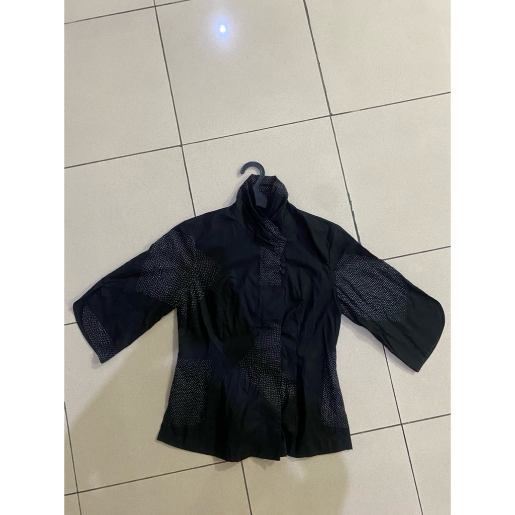 Cita by Bin House black top