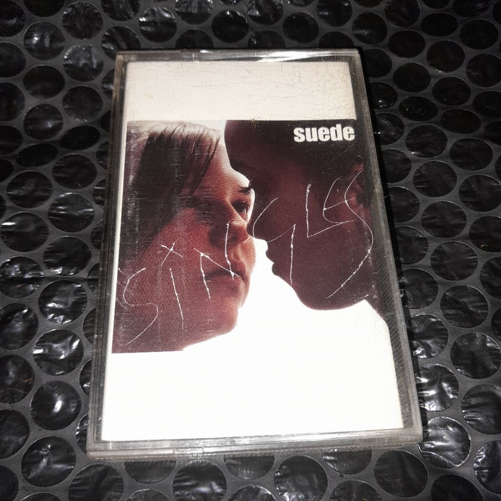 kaset pita Suede the singles