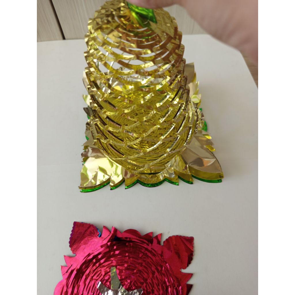 

PITA TARIK BUNGA (DAUN) / SLINGER DAUN ATAU BUNGA (BISA DITARIK HINGGA PANJANG)