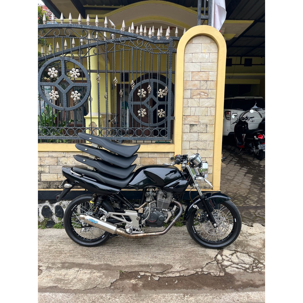 JOK TIGER LAMA / TIGER LAWAS 2000