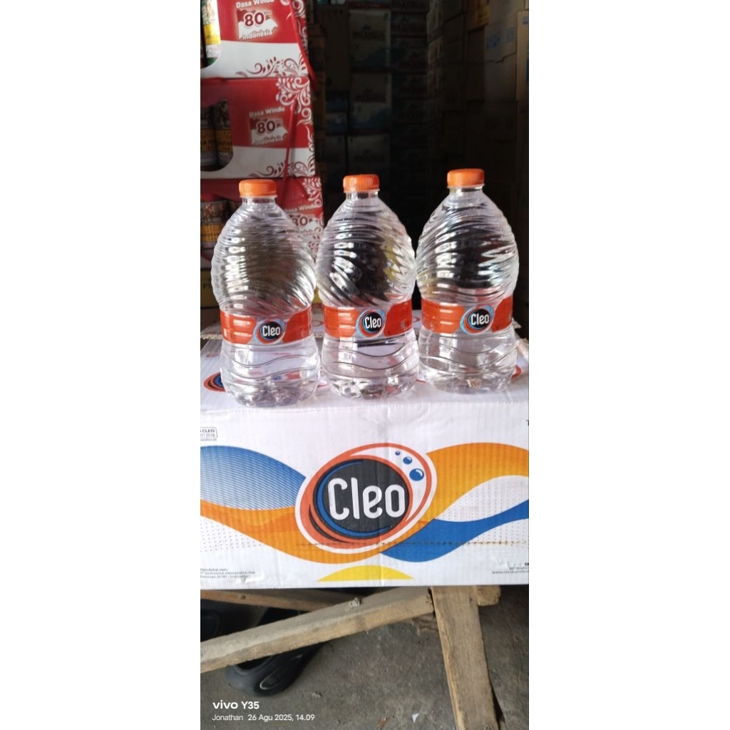 

cleo botol 1 liter isi 12 botol