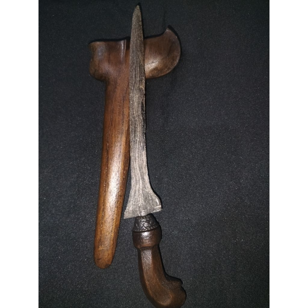 Keris Jimatanbrojol Ganjairas Pamor Banyu mili / Keris Sepuh / Keris Asli Sepuh / Keris Original Sep