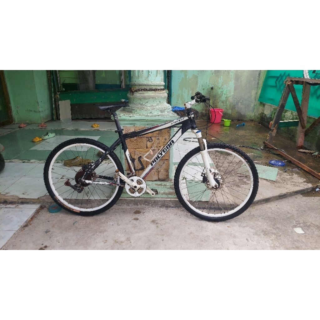 polygon xtrada 5.0 bekas allumunium 26"