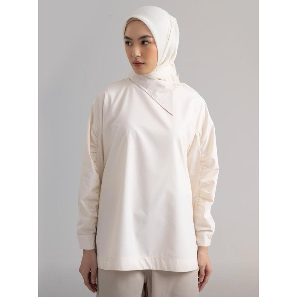 Gia shirt By Ria Miranda New