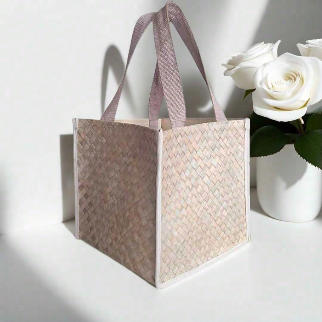 Anyaman Pandan - Tas Anyaman Pandan - Tikar Pandan Anyaman - Tas Souvenir Nasi Box Size 25 x 25 x 25