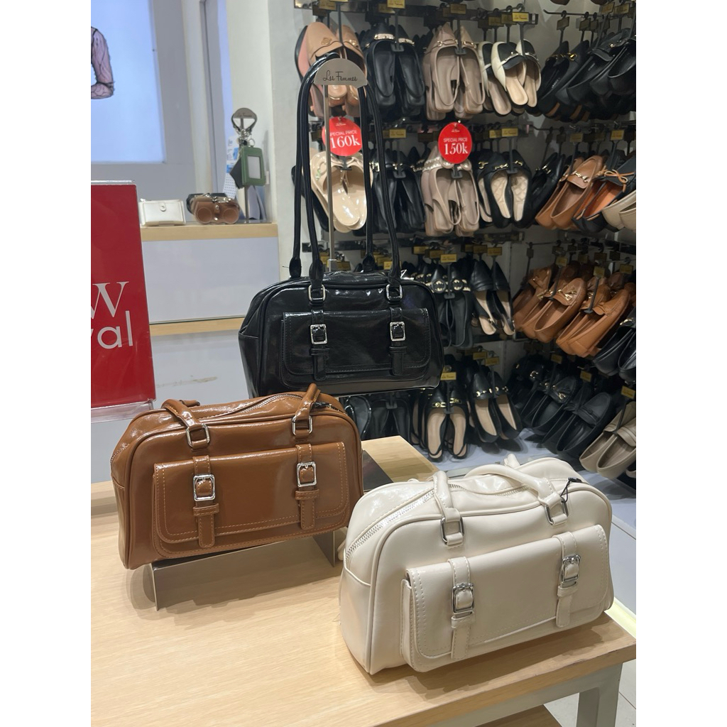 Totebag Les Femmes | tas selempang wanita