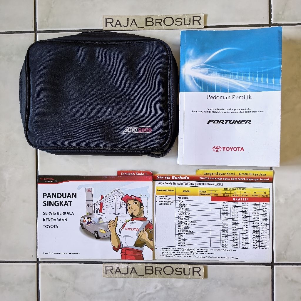 Buku pedoman pemilik/Manual book Toyota Fortuner 2011-2015 Free tas ORI Original 1 Set