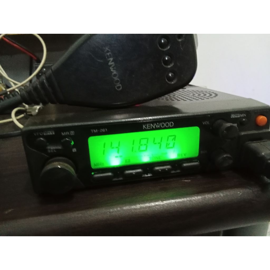 Kenwood TM 261 normal LED green display