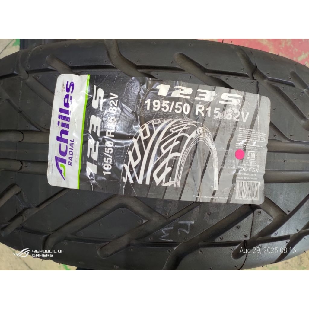 Ban Achilles Semi Slick 123S 195/50 R15