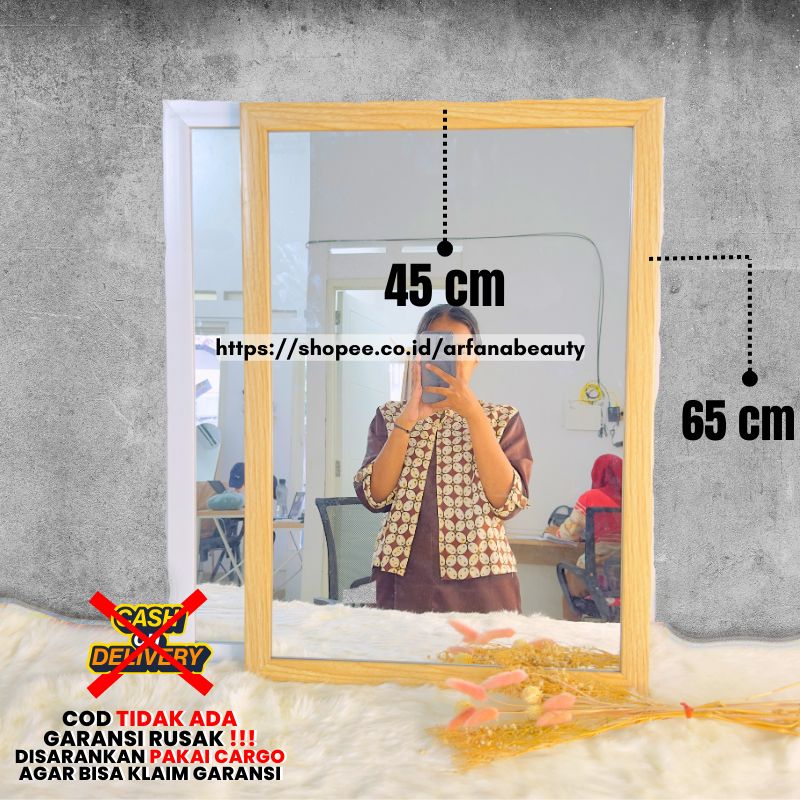 Cermin Aesthetic Dinding Kaca Kamar Mandi Cermin Tempel Dinding 45 x 65 CM Kotak Persegi Minimalis M