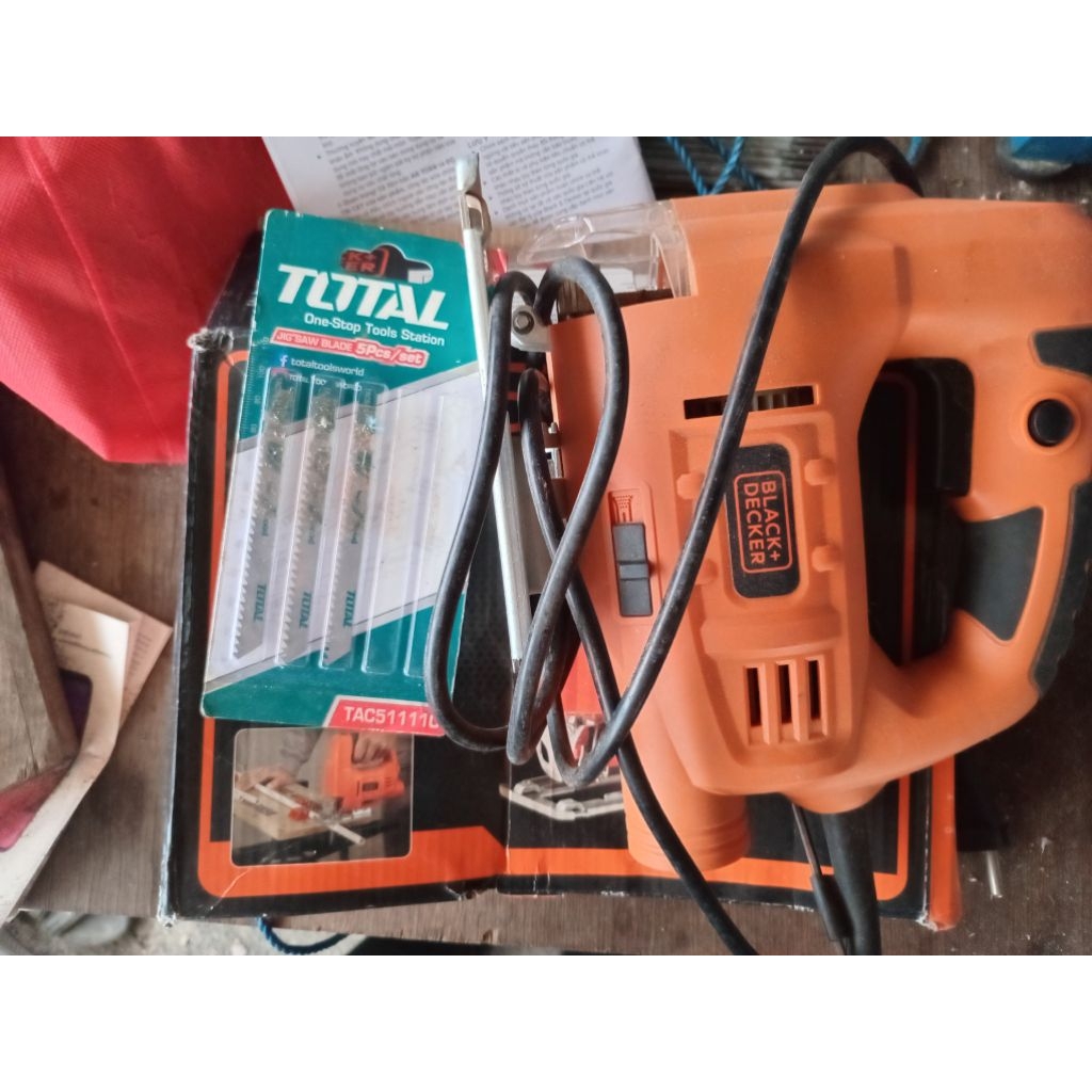 JIGSAW BLACK DECKER JS20-B1 400W (SECOND/BEKAS)