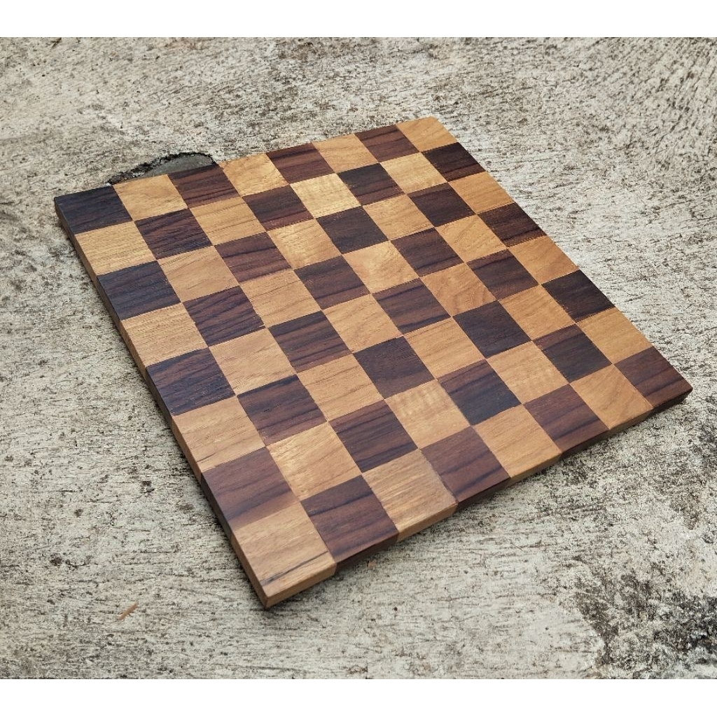 Papan Catur kayu jati kombinasi kayu sonokeling