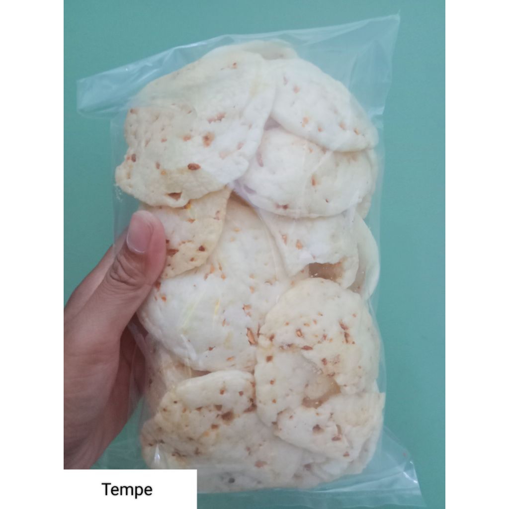 

kerupuk berbagai varian rasa