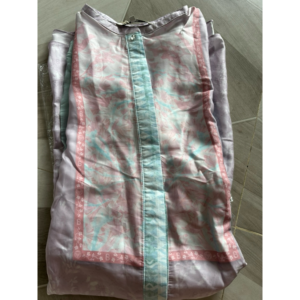 Buttonscarves x Ria Miranda Stella Tunic Lilac sz L