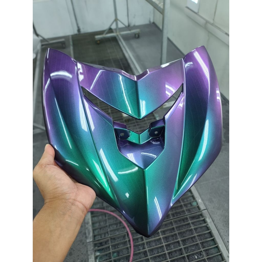 Cat Bunglon Taibantenk 818