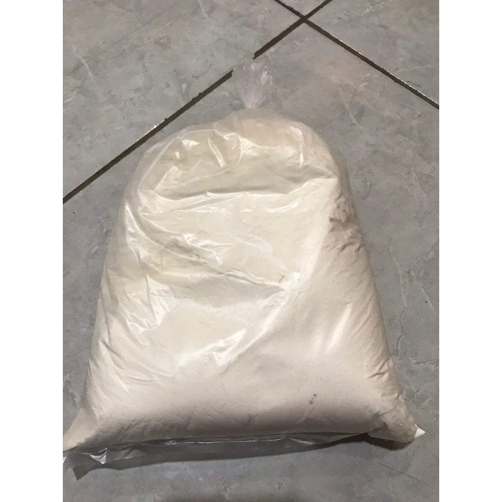 

Tepung Terigu Kiloan Curah 1/4 ,1/2 ,1kg