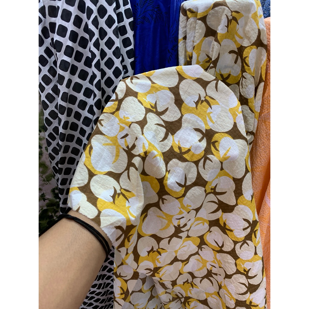 kain katun motif premium || kain katun crinkle garmen || kain crinkle meteran || lq