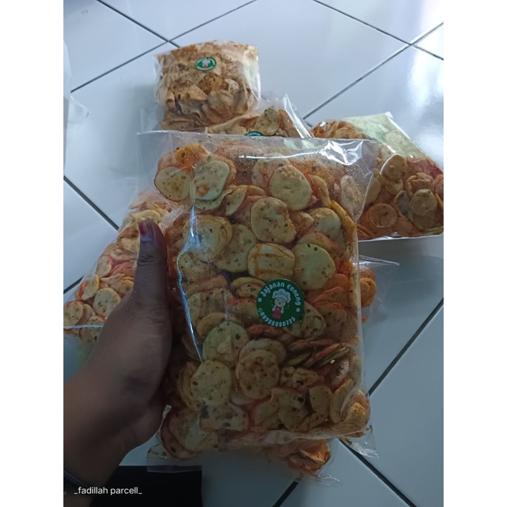 

kerupuk seblak cikruh