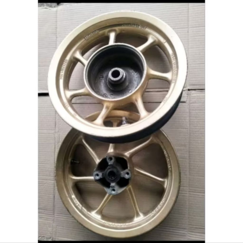 Velg 1set depan belakang motor scoopy ring 12 ORIGINAL COPOTAN siap pasang