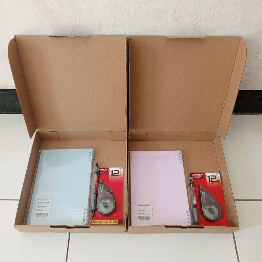 

Paket Set Alat Tulis Berkualitas Tinggi Cocok untuk Hadiah dan Suvenir