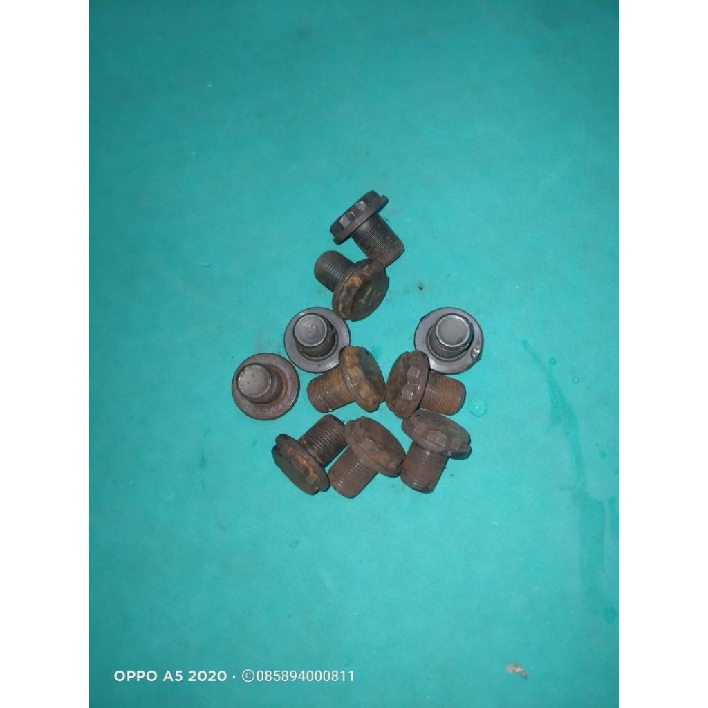 baut roda gila flywheel Honda jazz mobilio brv hrv