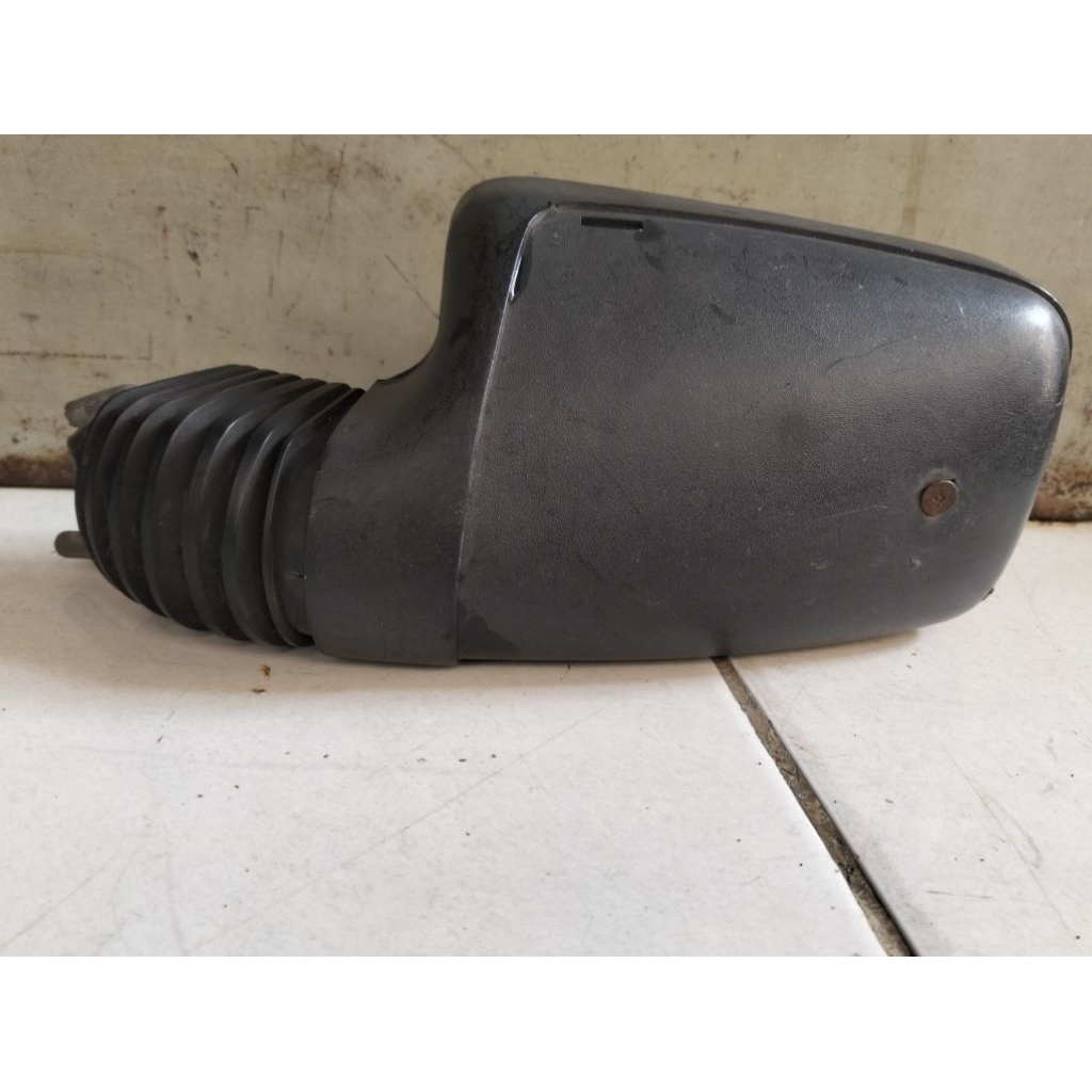 spion kiri LH Peugeot 405 SRI original