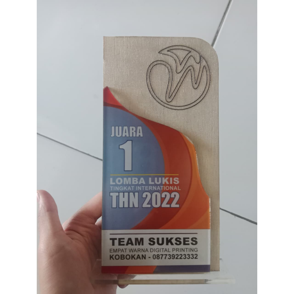 Piala Kayu Custom | Plakat Kayu Custom | Plakat Akrilik Custom | Plakat Akrilik Kombinasi Kayu