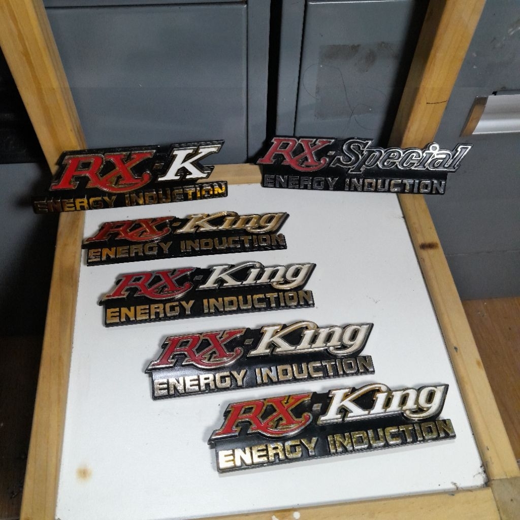 Emblem Rx king Rx K cobra Rx Spesial Emblem Box aki Rx king 29N original