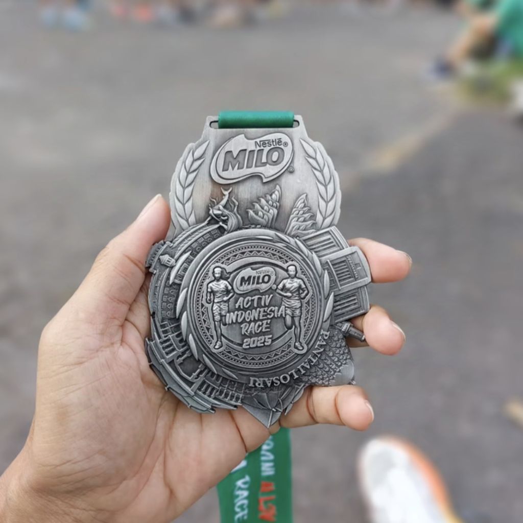 Medali Finisher Event Running Milo Activ Indonesia Race Run 2025