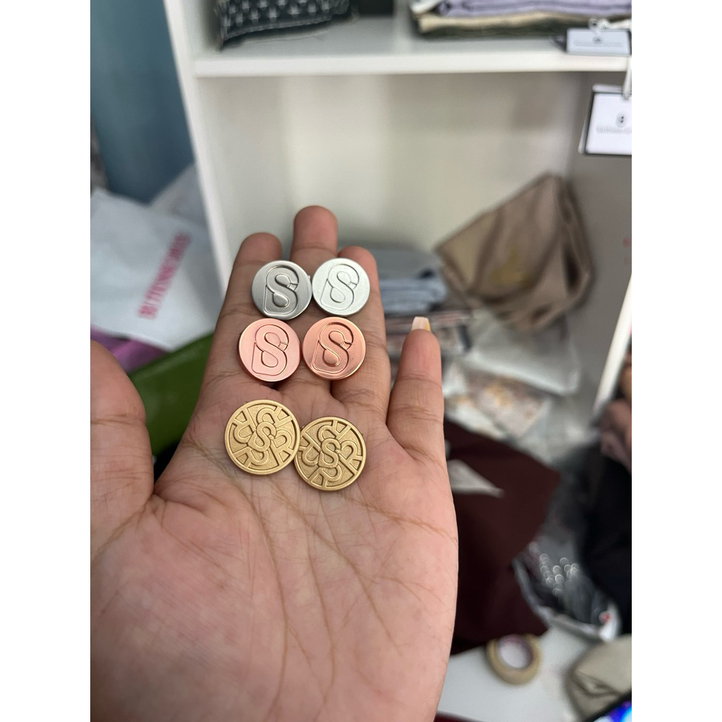 pin brooch buttonscarves