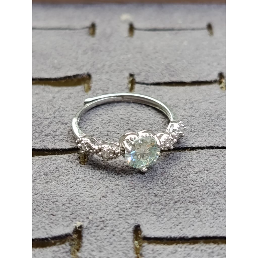 Cincin Moissanite 1.0 carat Adjustable Fashion