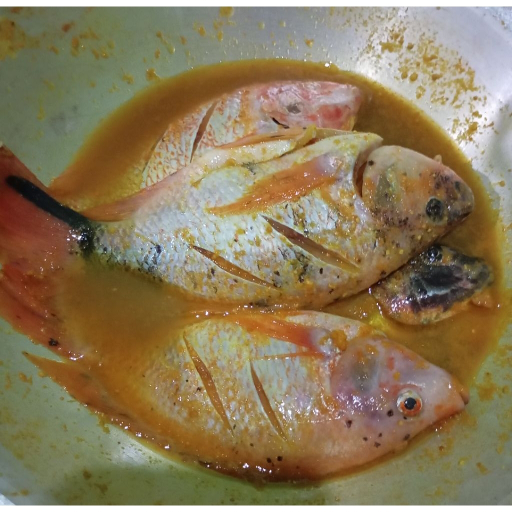 

ikan nila bumbu kuning 1kg