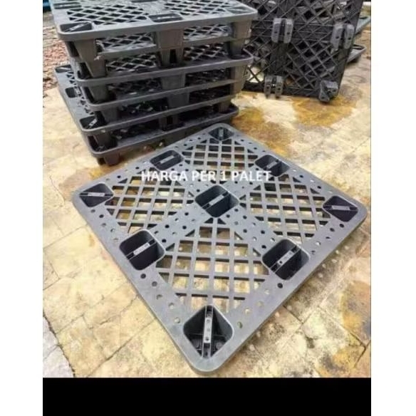 

palet plastik ukuran 105x105x14 cm