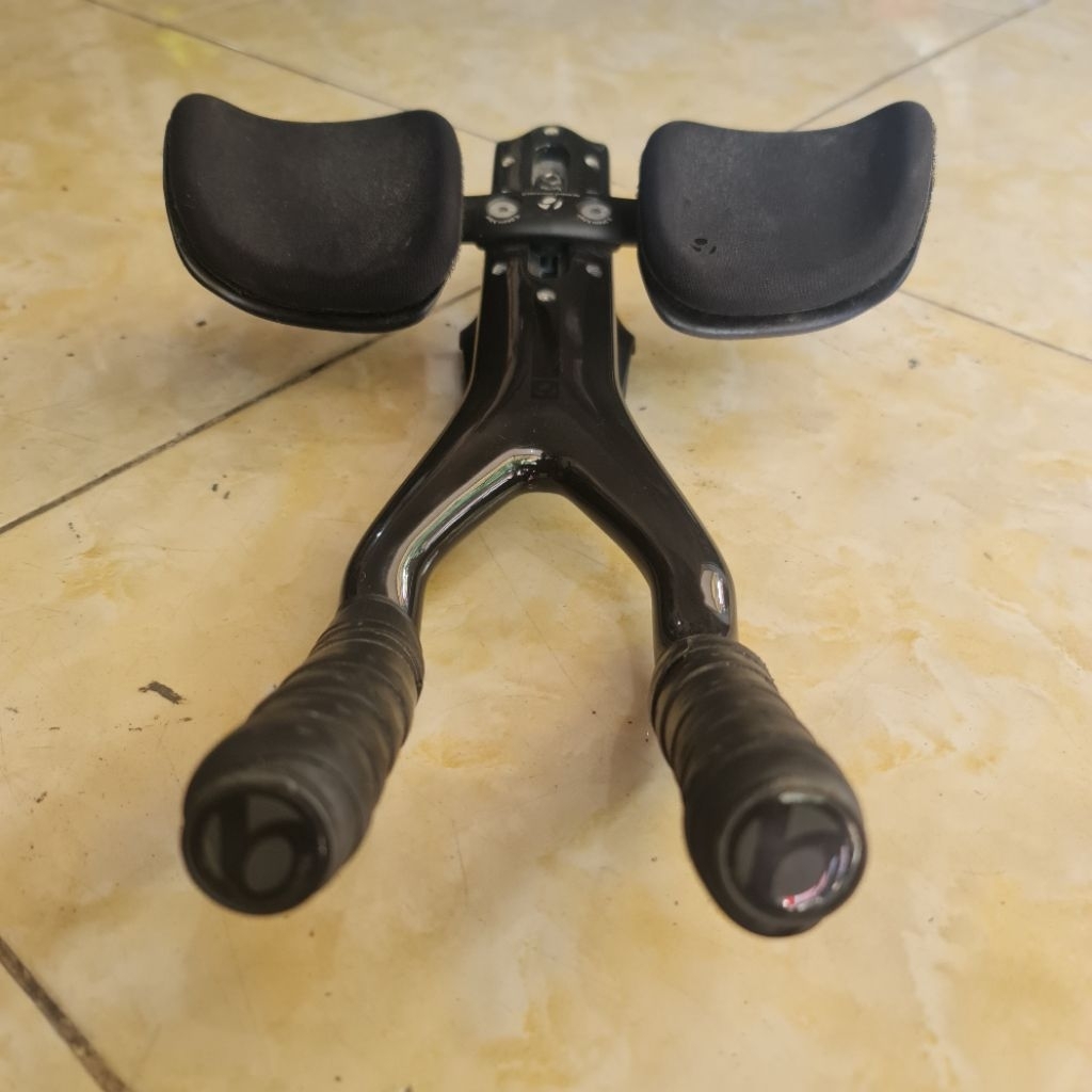 aero bar carbon tt time trial bontrager trek madone slr speed concept