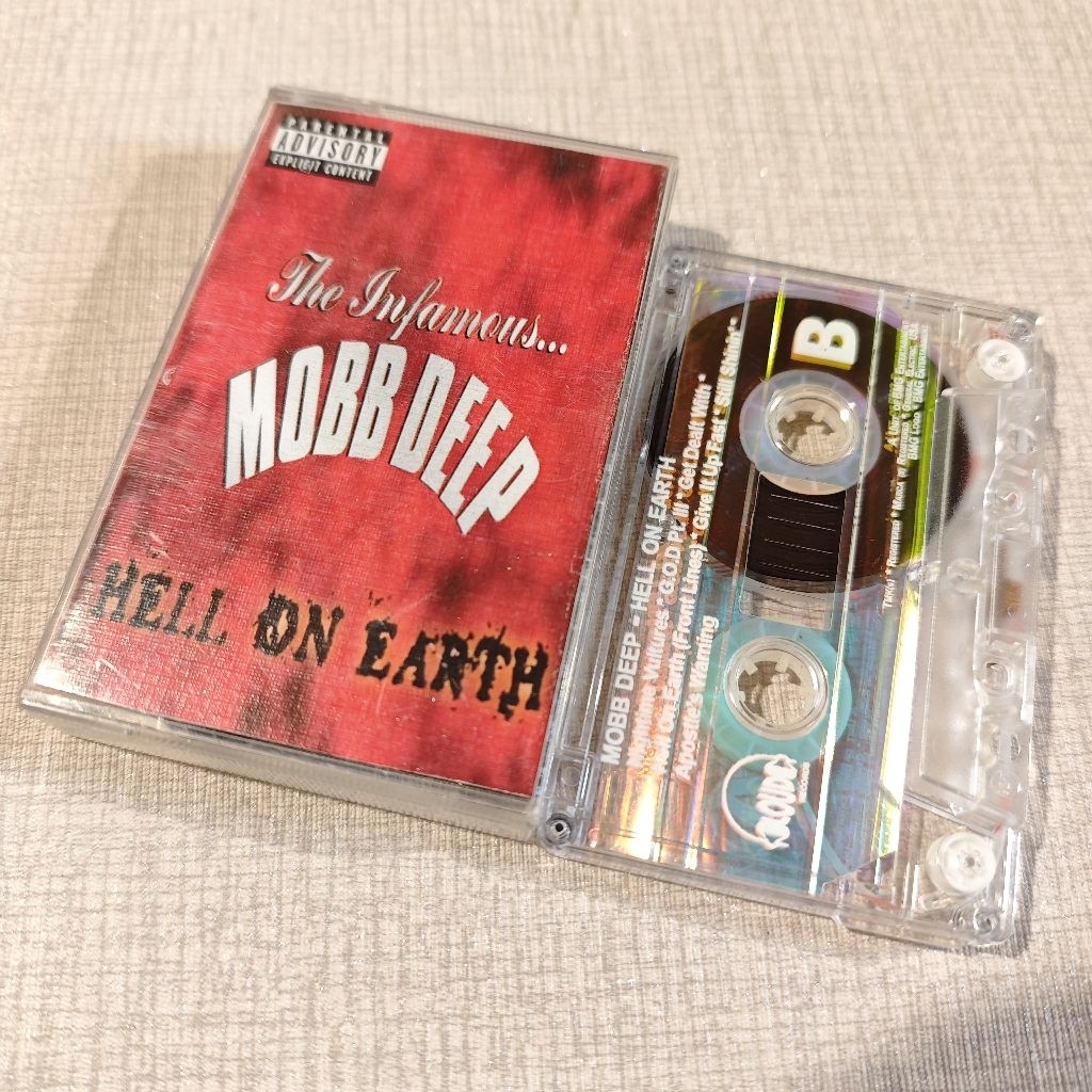Kaset Pita Mobb Deep Hell On Earth Tape Bootleg