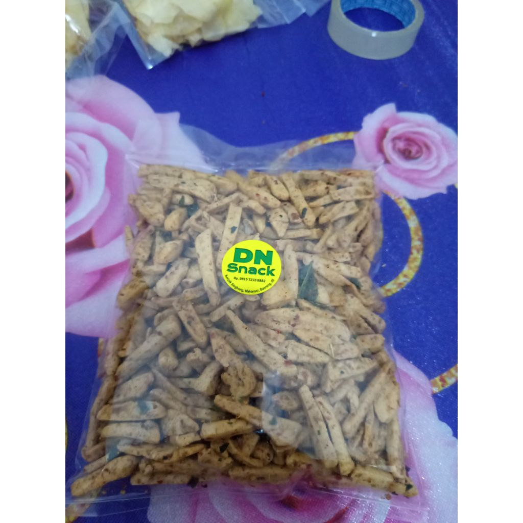 

BASRENG PEDAS DAUN JERUK 500GRAM