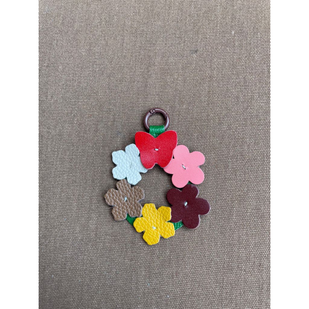 Floral Ring Bag Charm | Asli kulit sapi | Bag Charm
