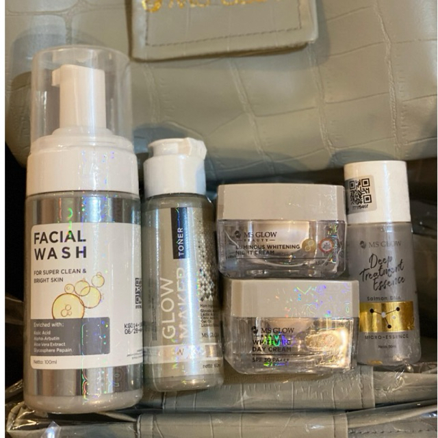 PROMO MURAH PAKET LUMINOUS WHITENING MSGLOW FREE DEEP TREATMENT ESSENCE MSGLOW BEAUTY MS GLOW BEAUTY