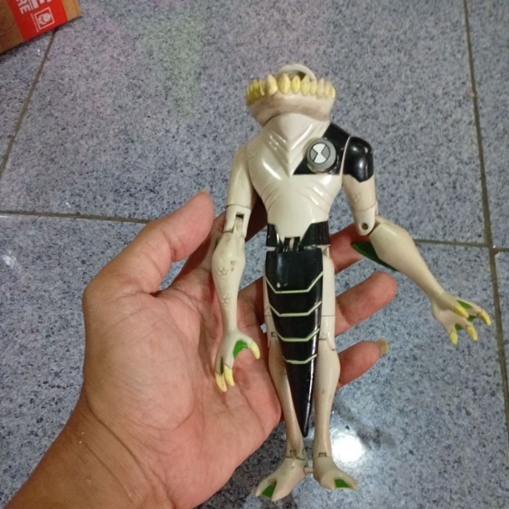 Figure Ripjaws Ben 10 Bandai 2006