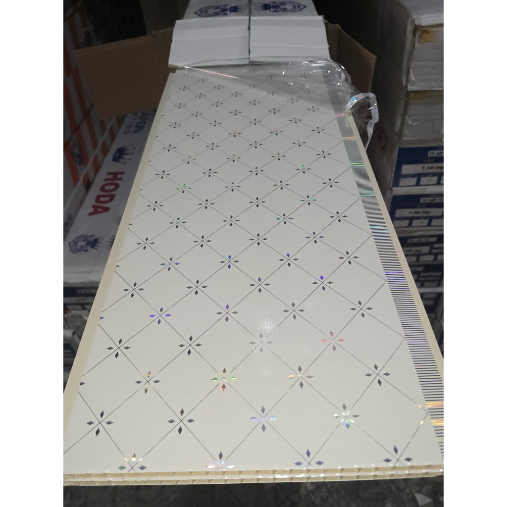 HODA Plafon PVC Putih Motif Bunga Rata Glossy Tebal 8mm - T 518