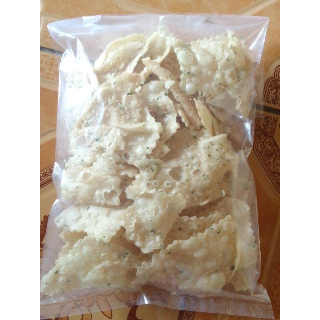 

500 gram kripik pangsit gurih makanan ringan keripik daun jeruk